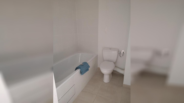 Ma-Cabane - Location Appartement BRUGUIERES, 70 m²