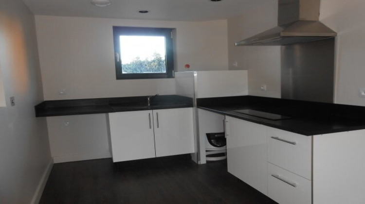 Ma-Cabane - Location Appartement BRUGUIERES, 40 m²
