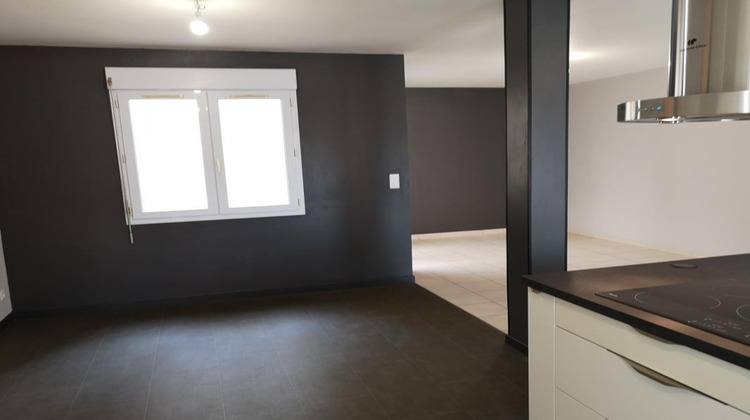 Ma-Cabane - Location Appartement BRUGUIERES, 70 m²