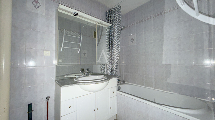 Ma-Cabane - Location Appartement BRUNOY, 35 m²