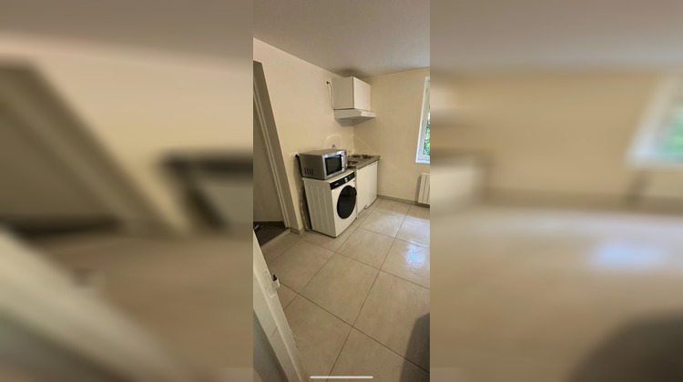 Ma-Cabane - Location Appartement BRUNOY, 20 m²