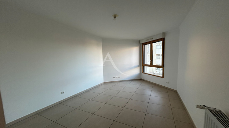 Ma-Cabane - Location Appartement BRY-SUR-MARNE, 74 m²