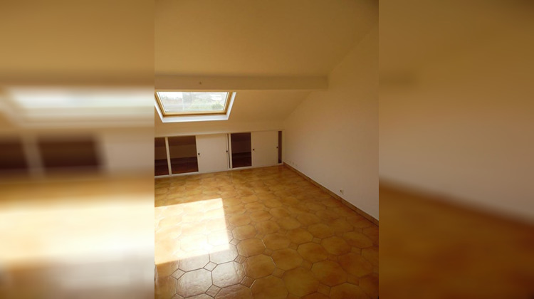 Ma-Cabane - Location Appartement BRY-SUR-MARNE, 13 m²