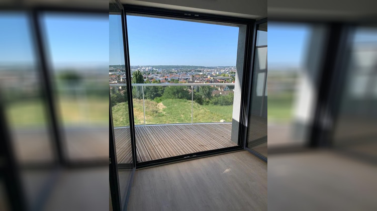 Ma-Cabane - Location Appartement BRY SUR MARNE, 63 m²