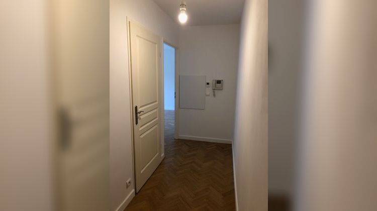 Ma-Cabane - Location Appartement BUC, 82 m²