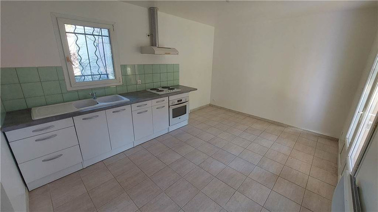 Ma-Cabane - Location Appartement Buis-les-Baronnies, 32 m²