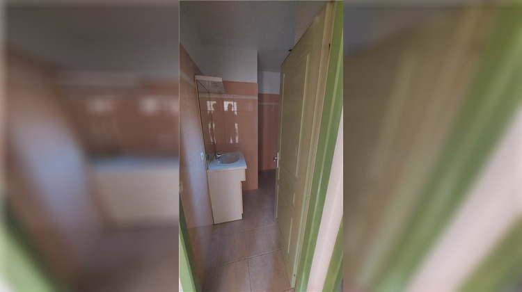 Ma-Cabane - Location Appartement Buis-les-Baronnies, 32 m²