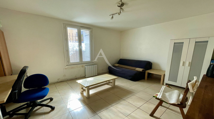 Ma-Cabane - Location Appartement BURES-SUR-YVETTE, 20 m²