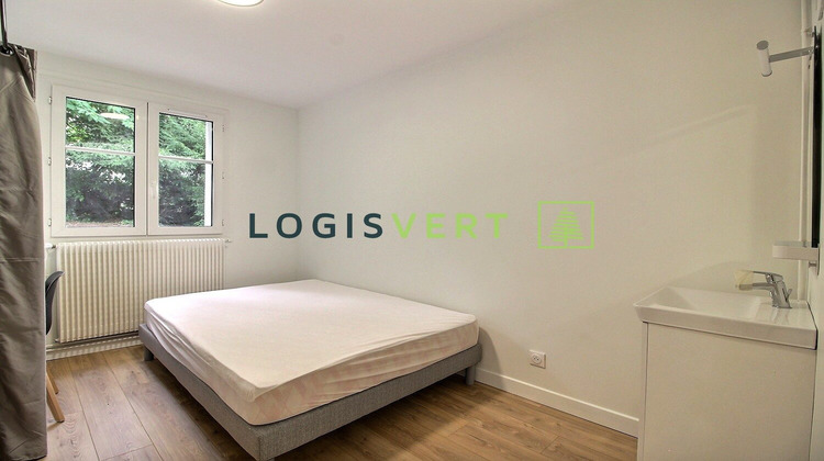 Ma-Cabane - Location Appartement Bures-sur-Yvette, 10 m²