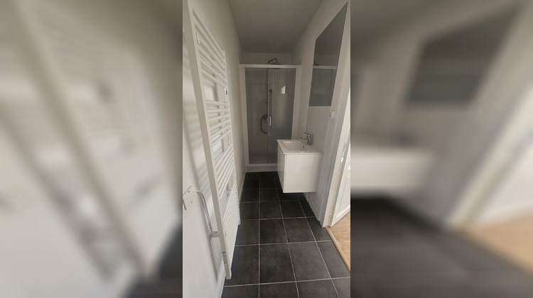 Ma-Cabane - Location Appartement Bussière-Poitevine, 38 m²