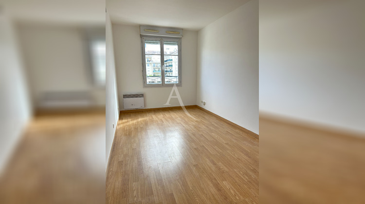 Ma-Cabane - Location Appartement BUSSY-SAINT-GEORGES, 33 m²
