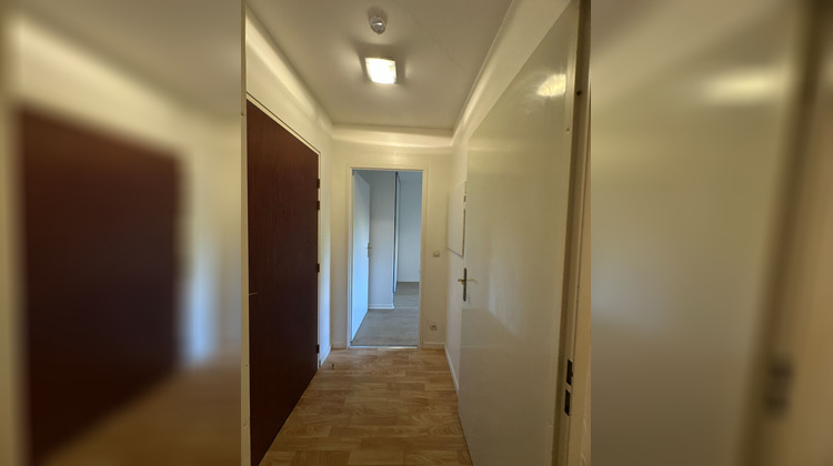 Ma-Cabane - Location Appartement BUSSY-SAINT-GEORGES, 36 m²