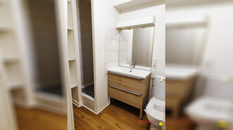 Ma-Cabane - Location Appartement BUXEROLLES, 28 m²