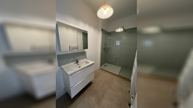 Ma-Cabane - Location Appartement Cabannes, 48 m²