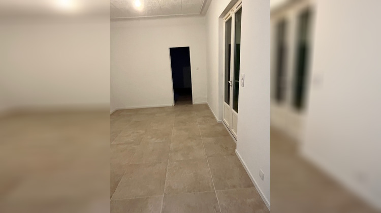 Ma-Cabane - Location Appartement Cabannes, 48 m²