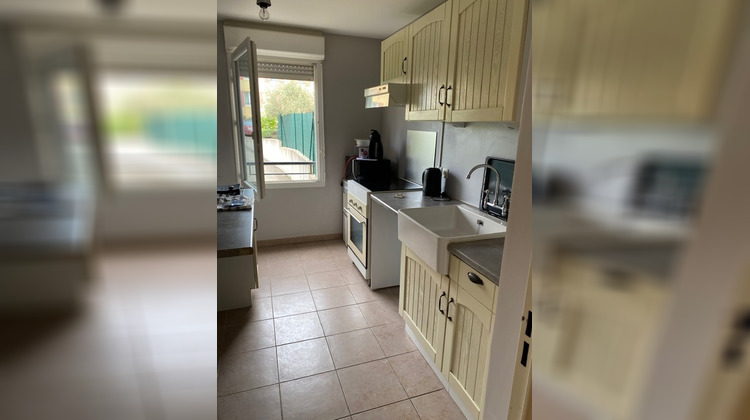 Ma-Cabane - Location Appartement CABRIES, 49 m²