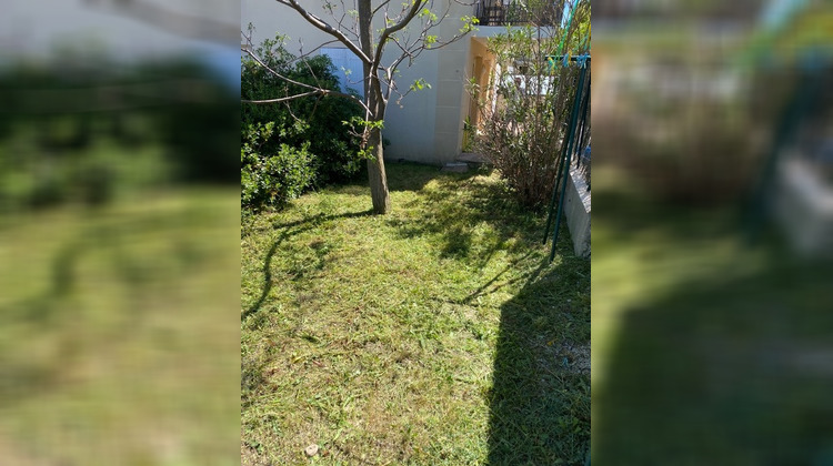 Ma-Cabane - Location Appartement CABRIES, 49 m²