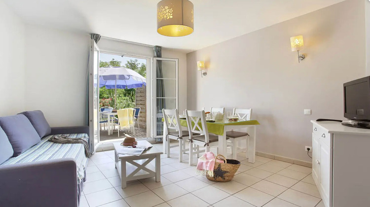Ma-Cabane - Location Appartement CABRIES, 58 m²