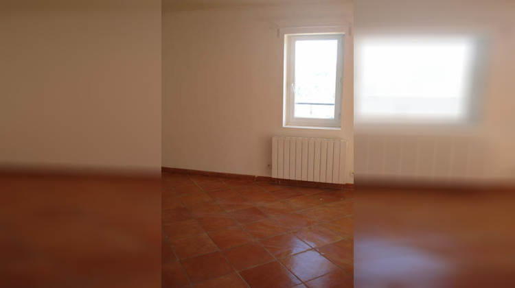 Ma-Cabane - Location Appartement CADOLIVE, 64 m²