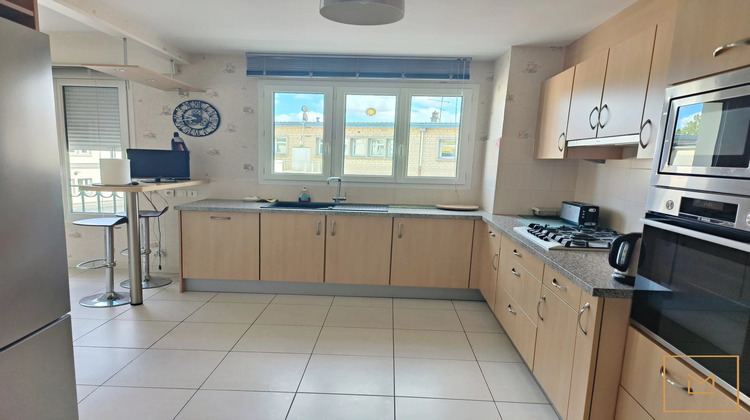 Ma-Cabane - Location Appartement Caen, 146 m²