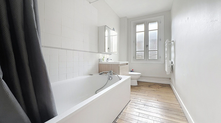 Ma-Cabane - Location Appartement CAEN, 79 m²