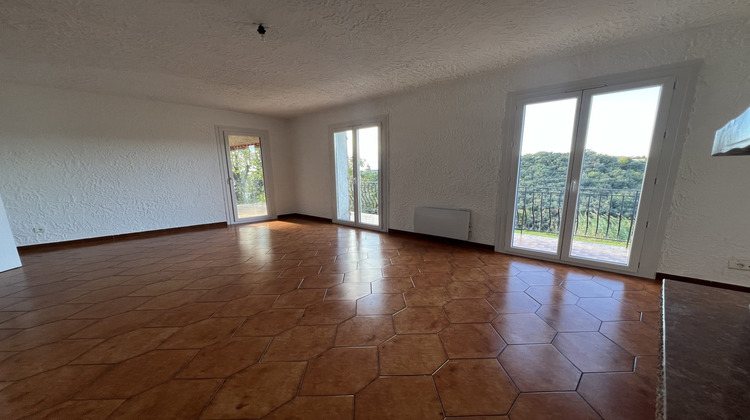 Ma-Cabane - Location Appartement Cagnes-sur-Mer, 97 m²