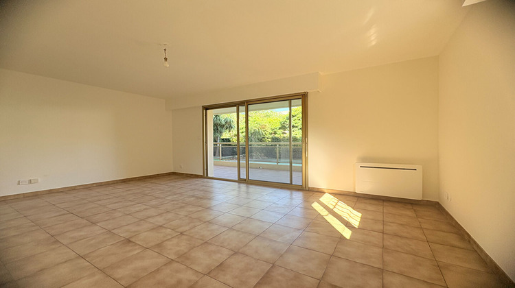 Ma-Cabane - Location Appartement CAGNES-SUR-MER, 57 m²