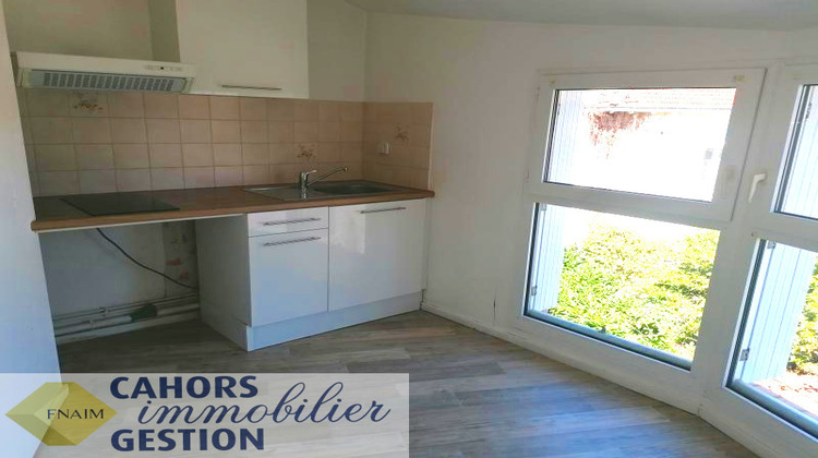 Ma-Cabane - Location Appartement Cahors, 46 m²