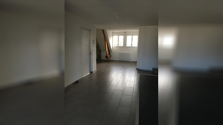 Ma-Cabane - Location Appartement Calais, 59 m²