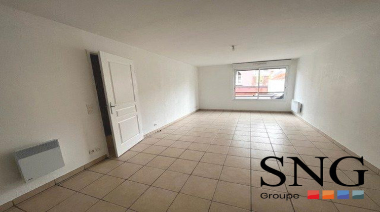 Ma-Cabane - Location Appartement Calais, 43 m²