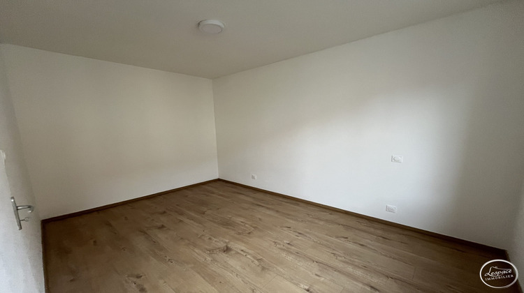 Ma-Cabane - Location Appartement Calais, 30 m²