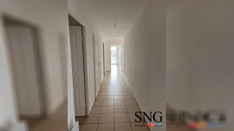 Ma-Cabane - Location Appartement Calais, 91 m²