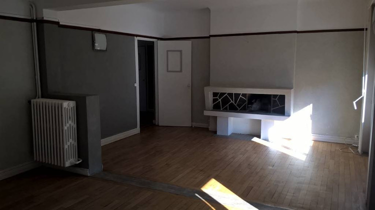 Ma-Cabane - Location Appartement Calais, 160 m²