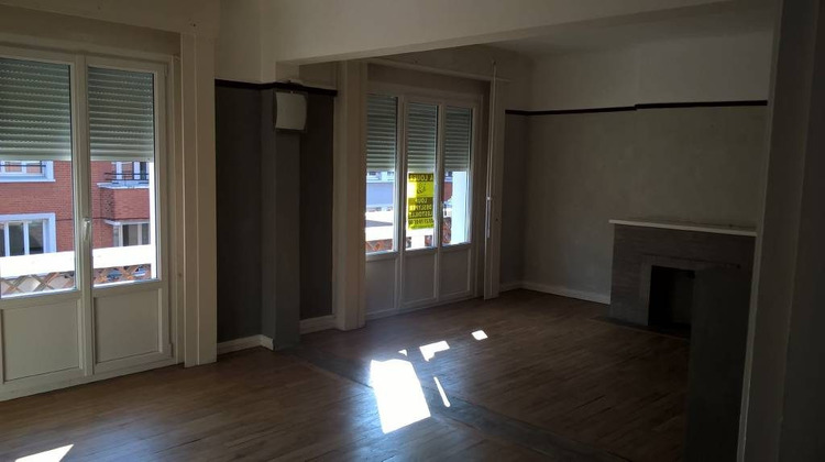 Ma-Cabane - Location Appartement Calais, 160 m²