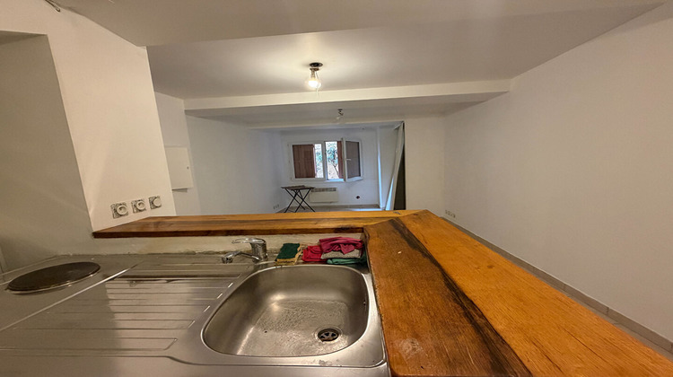 Ma-Cabane - Location Appartement CALLIAN, 25 m²