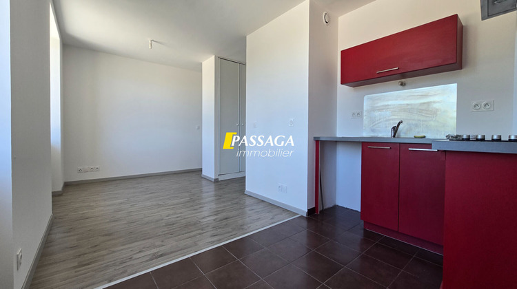 Ma-Cabane - Location Appartement CALMONT, 40 m²