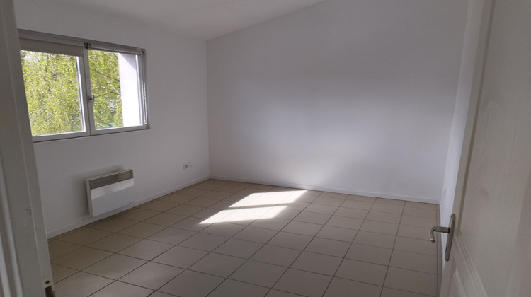 Ma-Cabane - Location Appartement CALONNE-RICOUART, 61 m²
