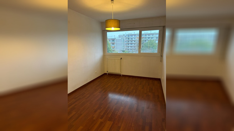 Ma-Cabane - Location Appartement CALUIRE-ET-CUIRE, 91 m²