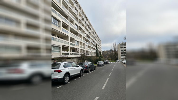 Ma-Cabane - Location Appartement CALUIRE-ET-CUIRE, 91 m²