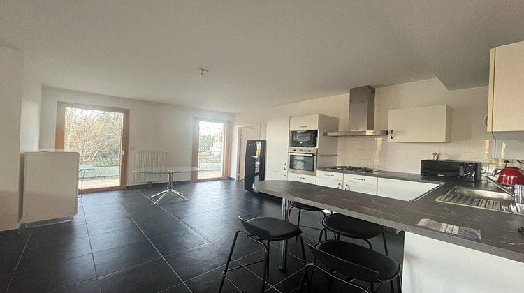 Ma-Cabane - Location Appartement CALUIRE-ET-CUIRE, 76 m²