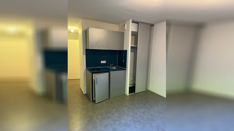 Ma-Cabane - Location Appartement CALUIRE-ET-CUIRE, 21 m²