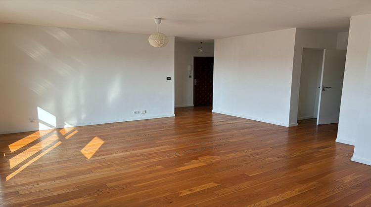Ma-Cabane - Location Appartement CALUIRE-ET-CUIRE, 76 m²