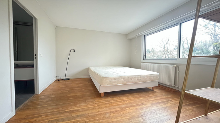 Ma-Cabane - Location Appartement CALUIRE-ET-CUIRE, 35 m²