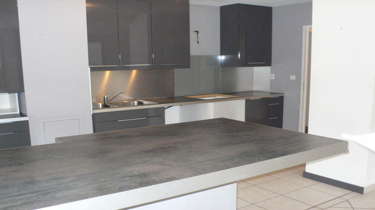 Ma-Cabane - Location Appartement CALUIRE-ET-CUIRE, 94 m²