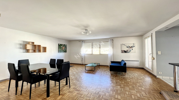 Ma-Cabane - Location Appartement CALUIRE-ET-CUIRE, 77 m²