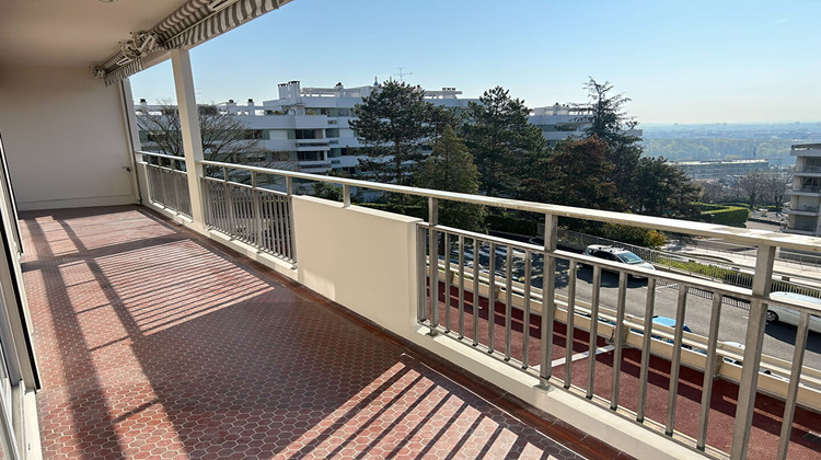 Ma-Cabane - Location Appartement CALUIRE-ET-CUIRE, 127 m²