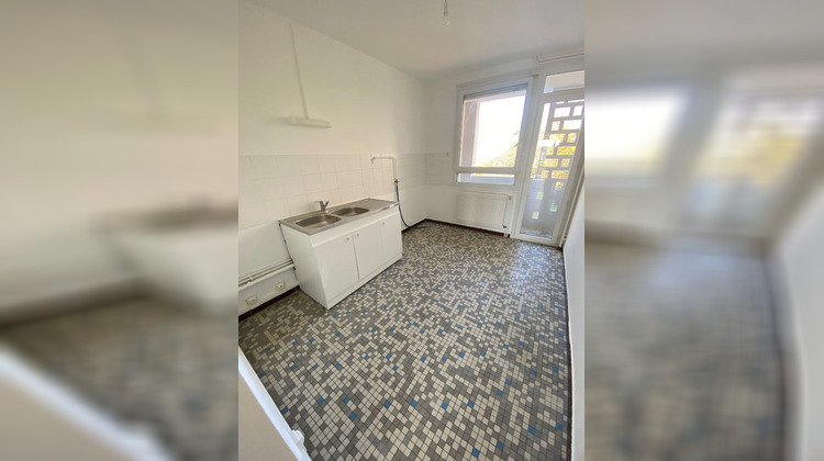 Ma-Cabane - Location Appartement CALUIRE-ET-CUIRE, 70 m²