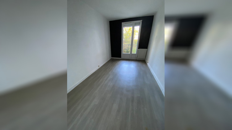 Ma-Cabane - Location Appartement CALUIRE-ET-CUIRE, 111 m²