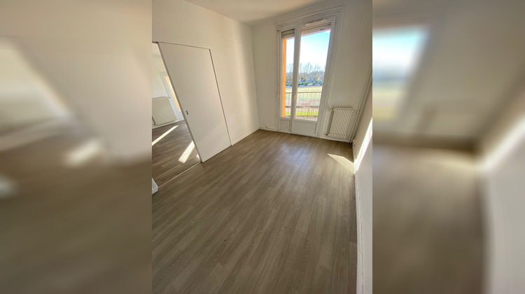 Ma-Cabane - Location Appartement CALUIRE-ET-CUIRE, 111 m²