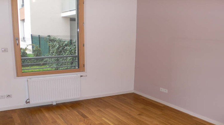 Ma-Cabane - Location Appartement CALUIRE-ET-CUIRE, 94 m²